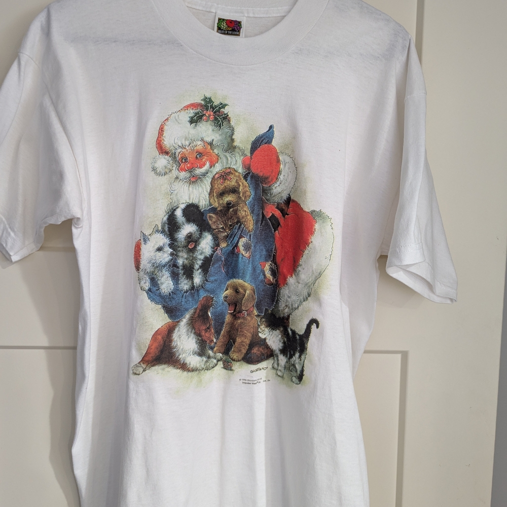 Vintage 1996 Glordano with Santa and Animals Print Size L Kittens & Puppies